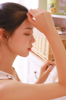 哦美色